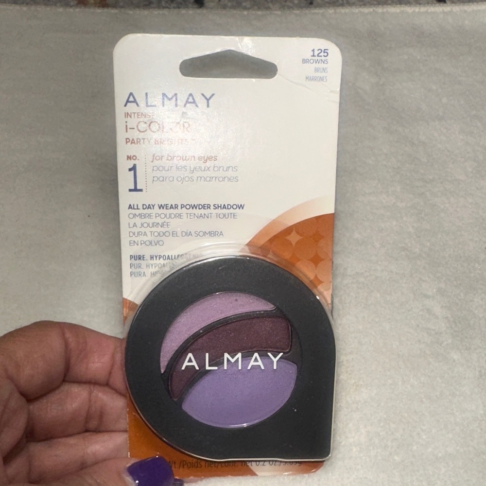 Almay Eyeshadow Trio in Lavender, Plum and Mauve